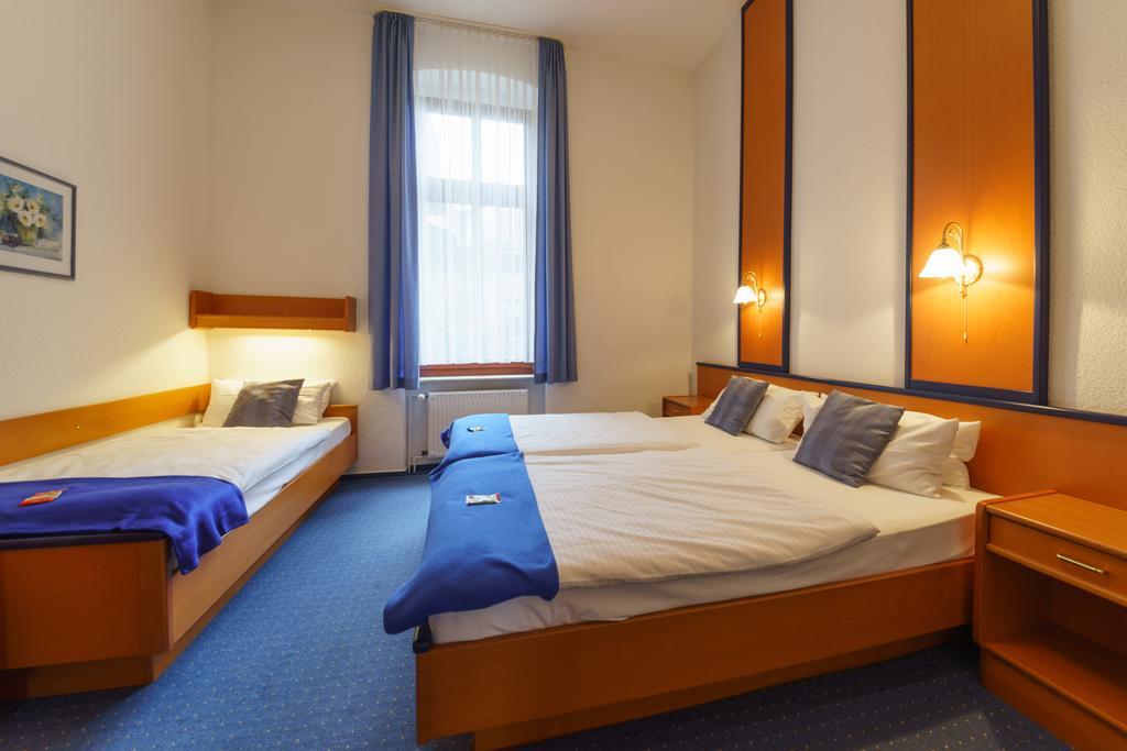 Haus Alexander Hotell Heringsdorf  Exteriör bild